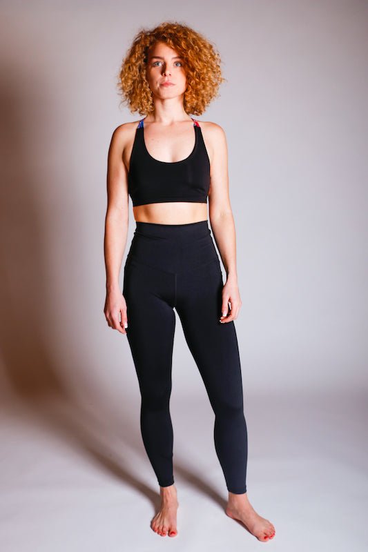 Brío Soul Apparel - Black & Black Macramé Yoga Leggings