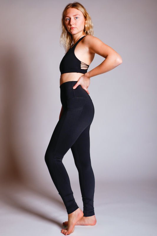 Brío Soul Apparel - Black & Black Macramé Yoga Leggings