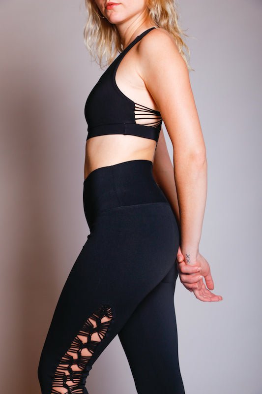 Brío Soul Apparel - Black & Black Macramé Yoga Leggings